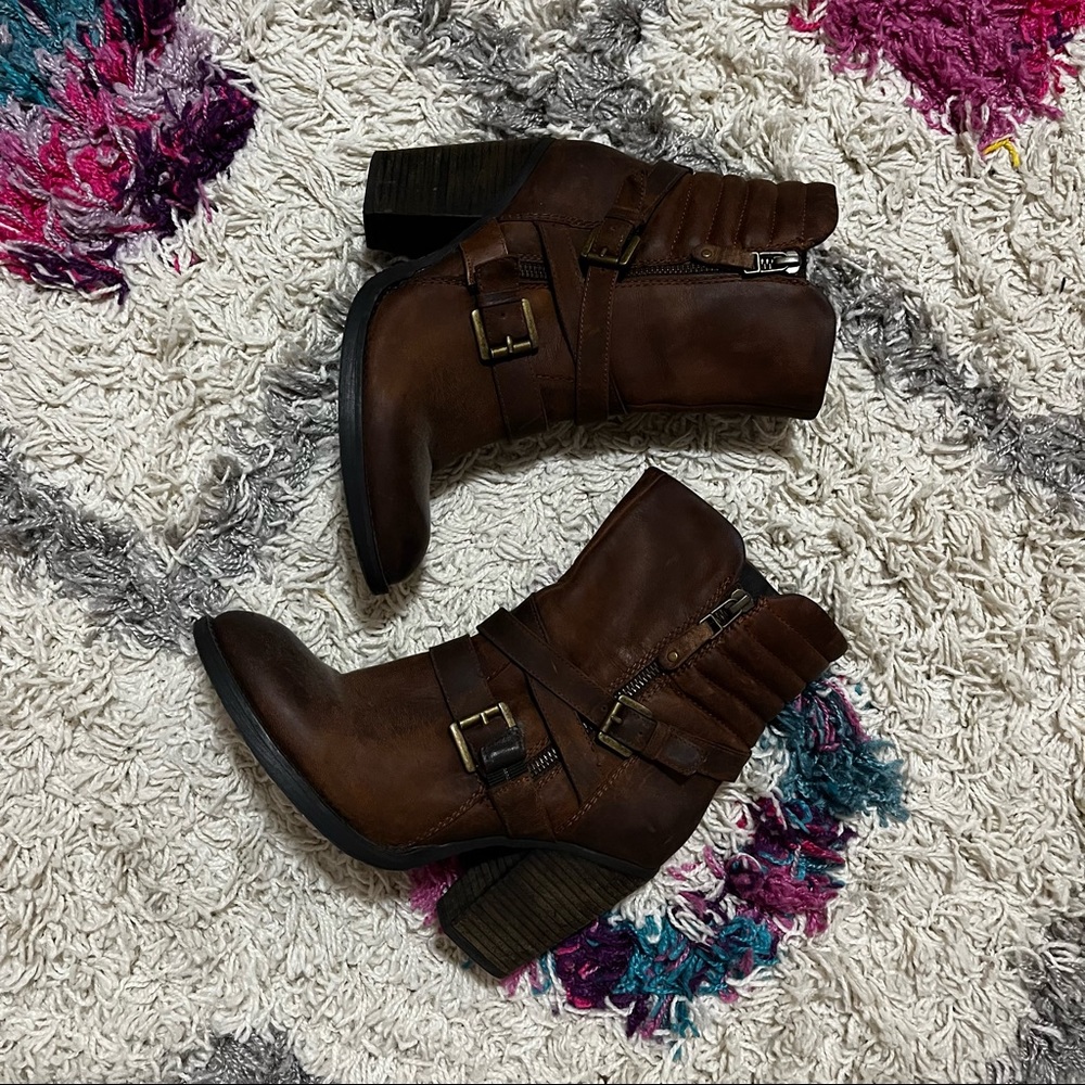 Steve Madden bootie